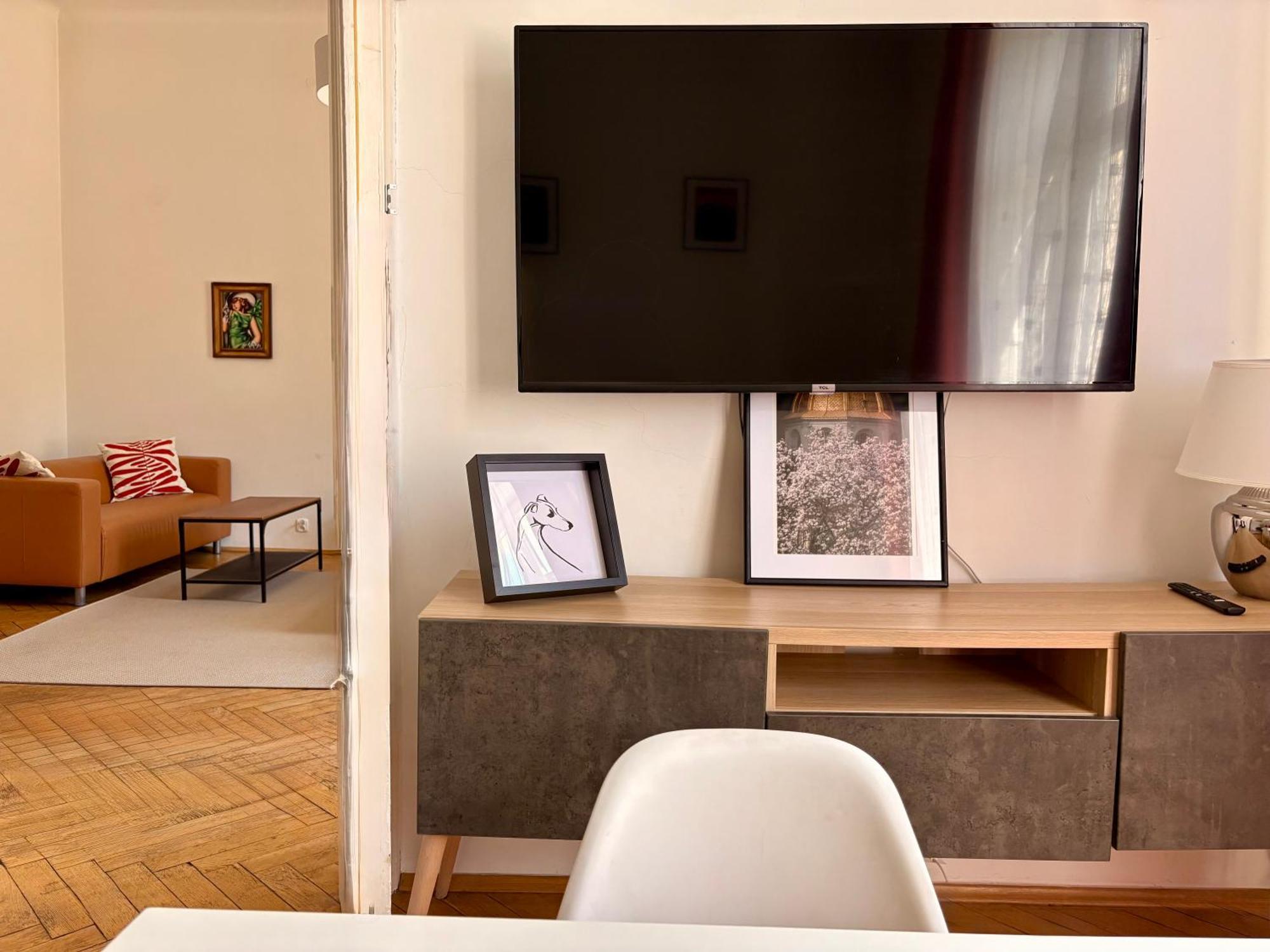 Roller Aparthotel *